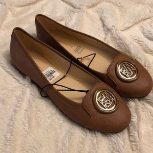 Liz Claiborne Selma flats